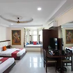 Hide-In Udaipur - A Lake View Boutique Hotel