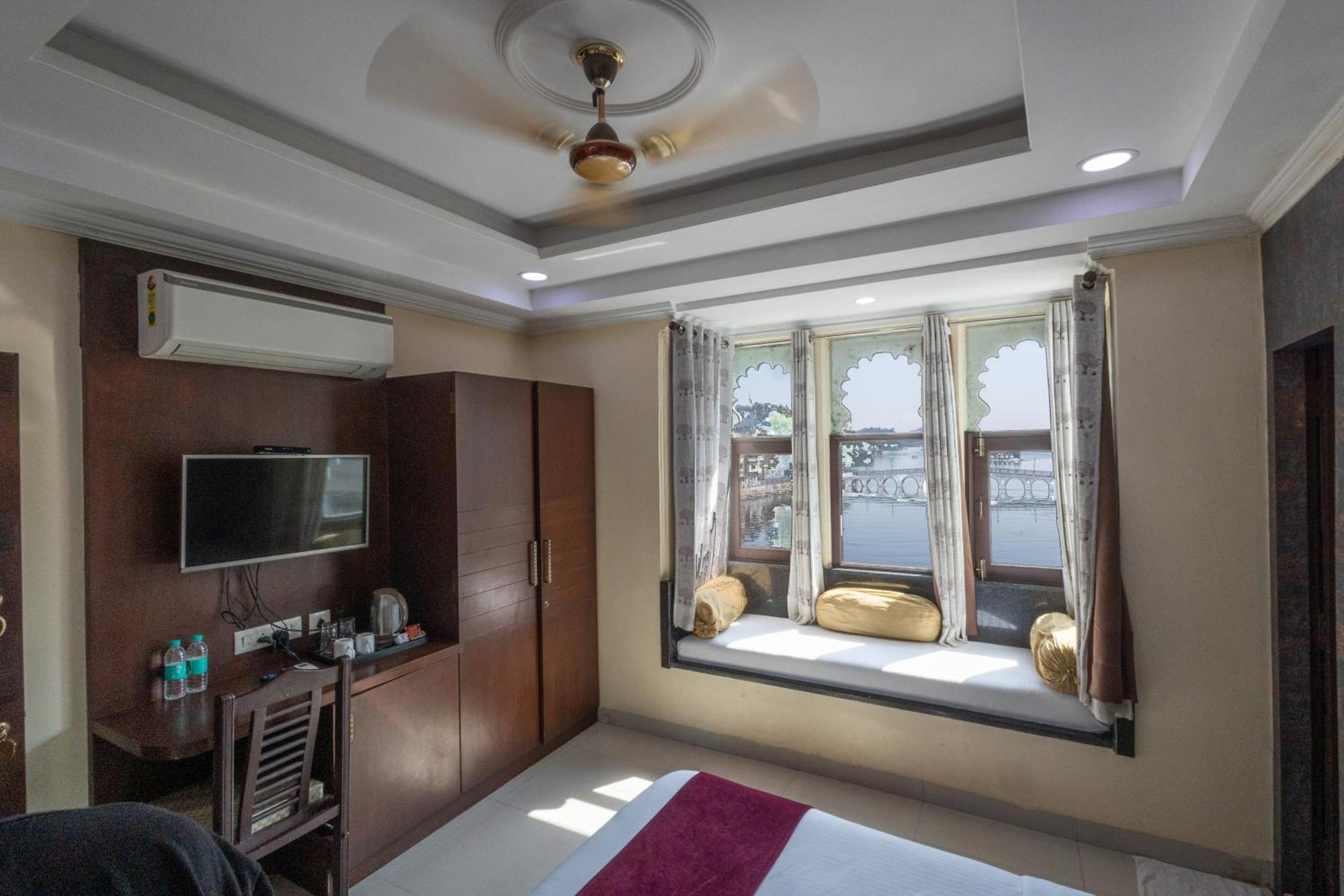 Hide-in - A View Boutique Hotel 3*